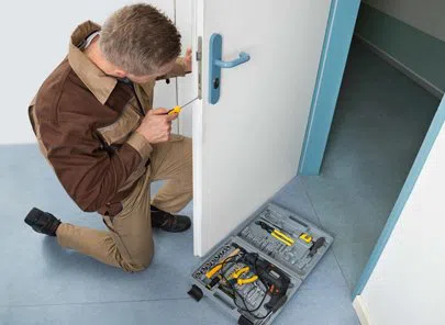 Gallery Locksmith Store Kansas City, MO 816-826-3129 Gallery Locksmith Store Kansas City, MO 816-826-3129 - 3-Cheap-Locksmiths-Near-Me